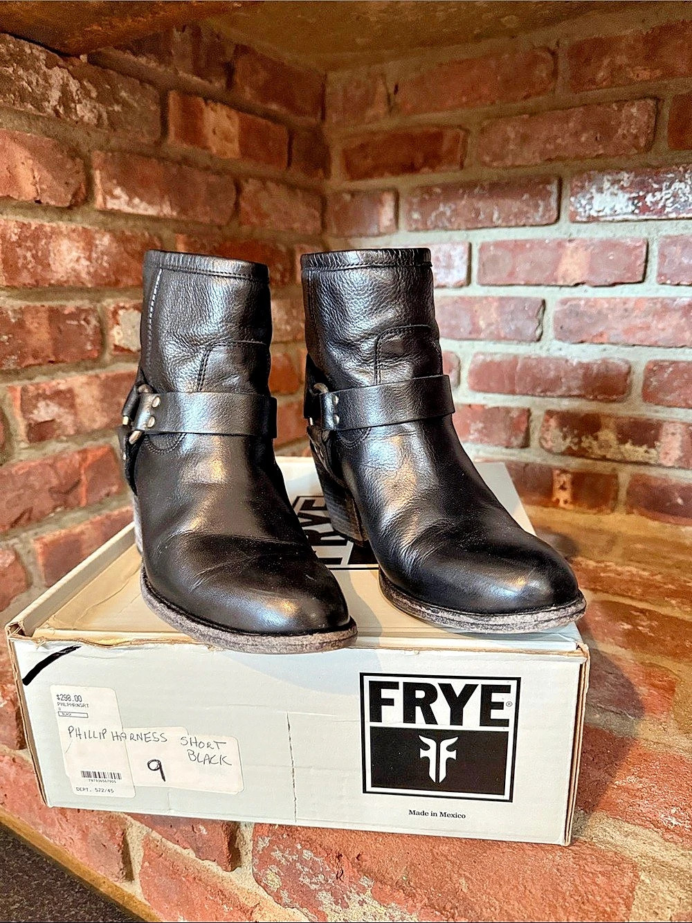 Frye Phillip Harness Short Heeled Boots Black US 9